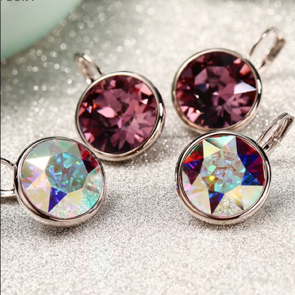 Swarovski Stones Leverback Earrings. - Picture 3 of 8